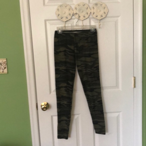Camo leggings - Picture 2 of 6